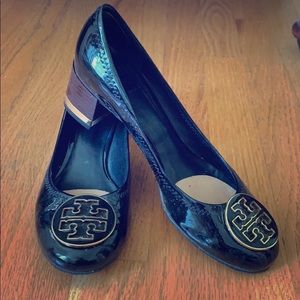 Tory Burch black wedge